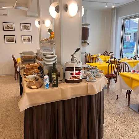 Lucciola Hotel