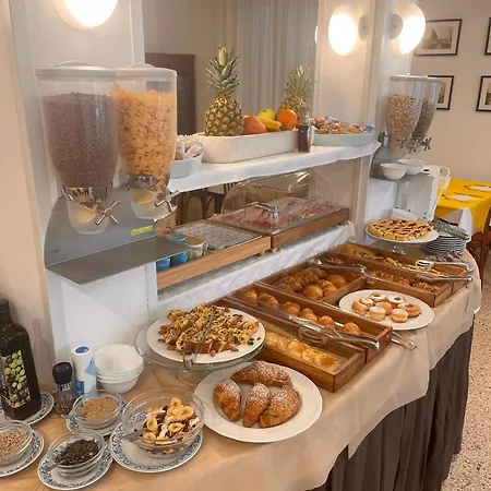 Lucciola Hotel Cattolica